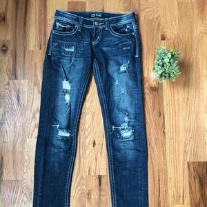 Lightly Ripped Skinny Jeans